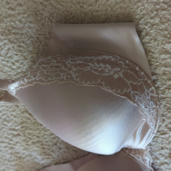 Soma Vanishing Back FC Lace Trim Beige Two Clasp Bra Size 36 C - Picture 5 of 10